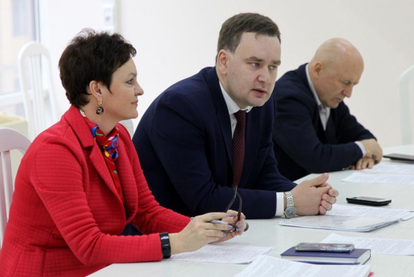 Вице-губернатор Попков украл у федерального министра поздравление с Днем работников культуры
