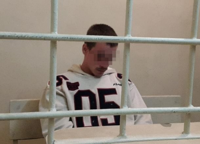Пожизненный срок грозит 21-летнему студенту юрфака за убийство матери двоих детей в Волгоградской области