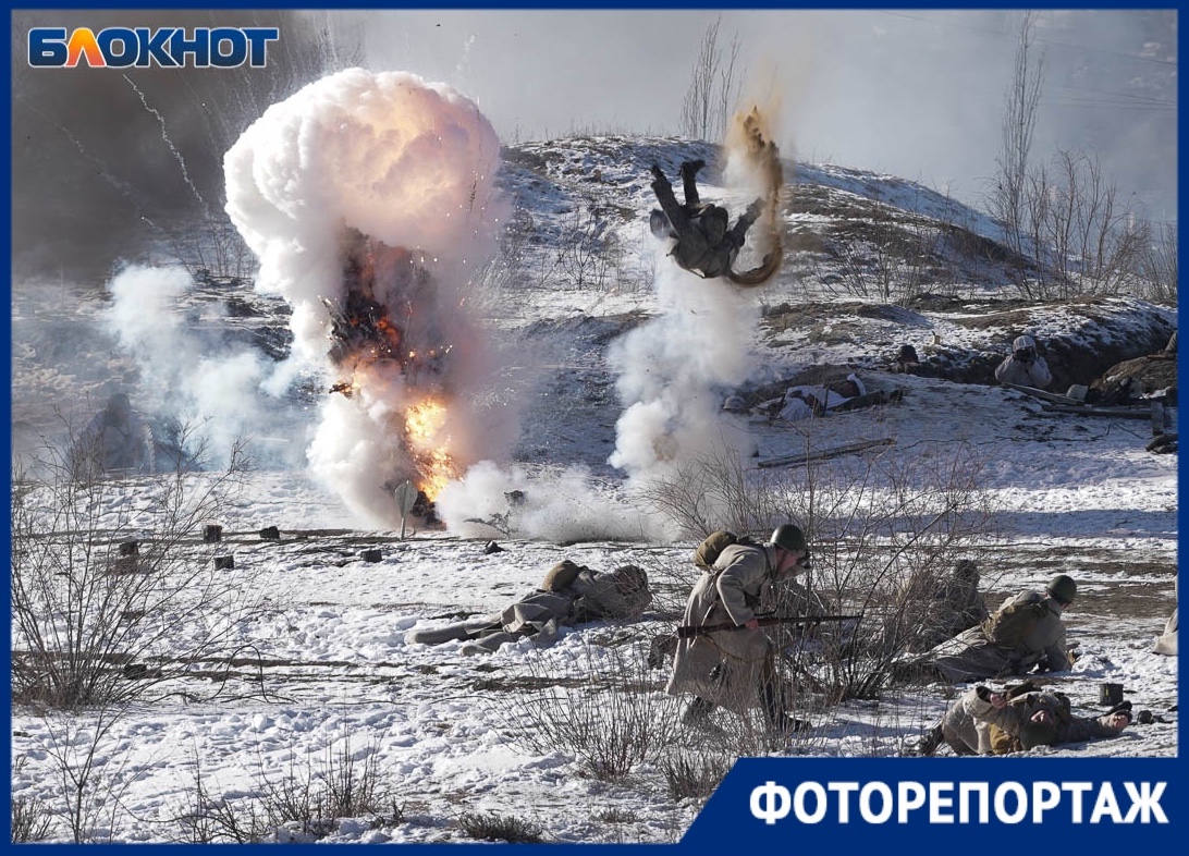 Прогремели взрывы, отлетели тела: что люди в военной форме творили на  Мамаевом кургане