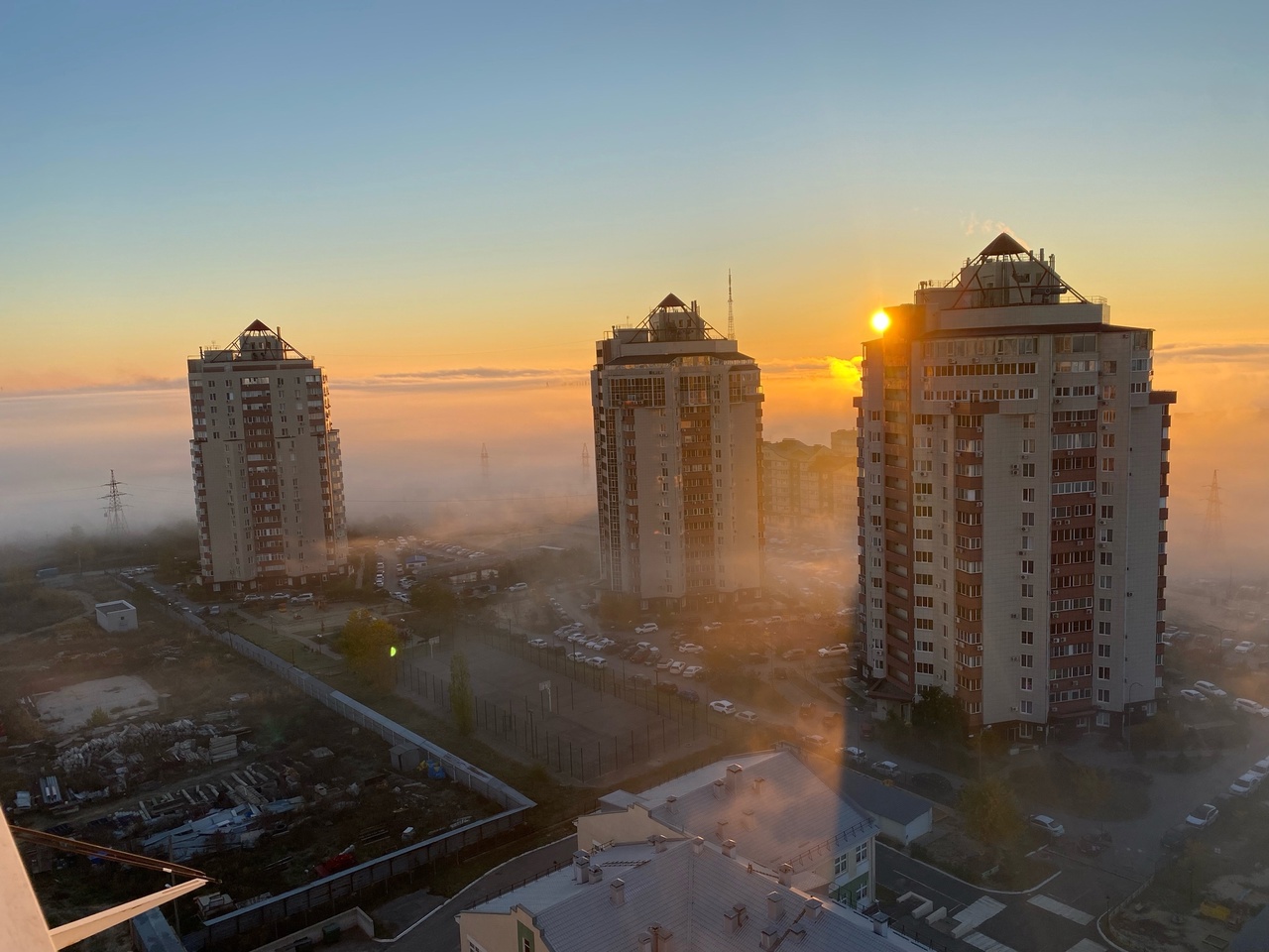 Два крупных ЖК отключат от воды и тепла в Волгограде