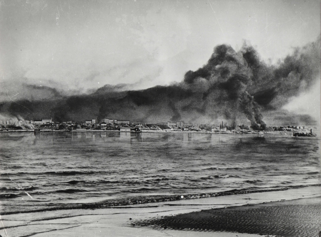 1941 (1).jpg
