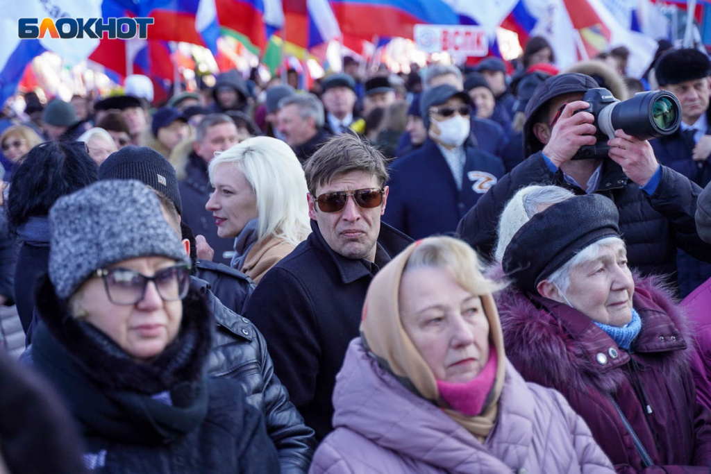 митинг, концерт, русская весна, zанаших, волгоград22.jpg